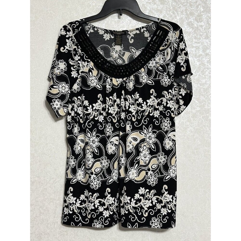 Susan Lawrence Black & White Floral Paisley Embellished Neck Short Sleeve Top 1X